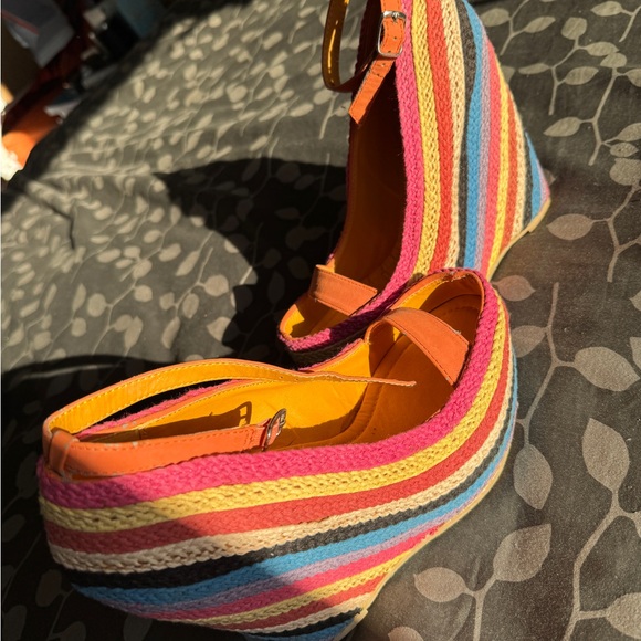 Colorful Striped Wedge Sandals - Picture 12 of 13